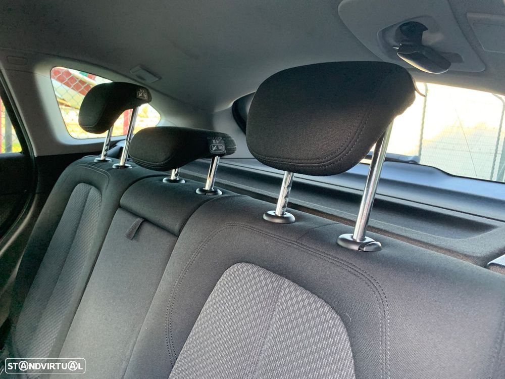 BMW X1 16 d sDrive Pack M - 14