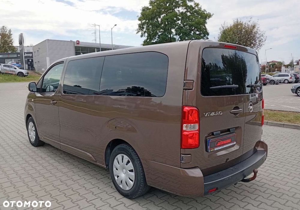 Opel Vivaro - 10