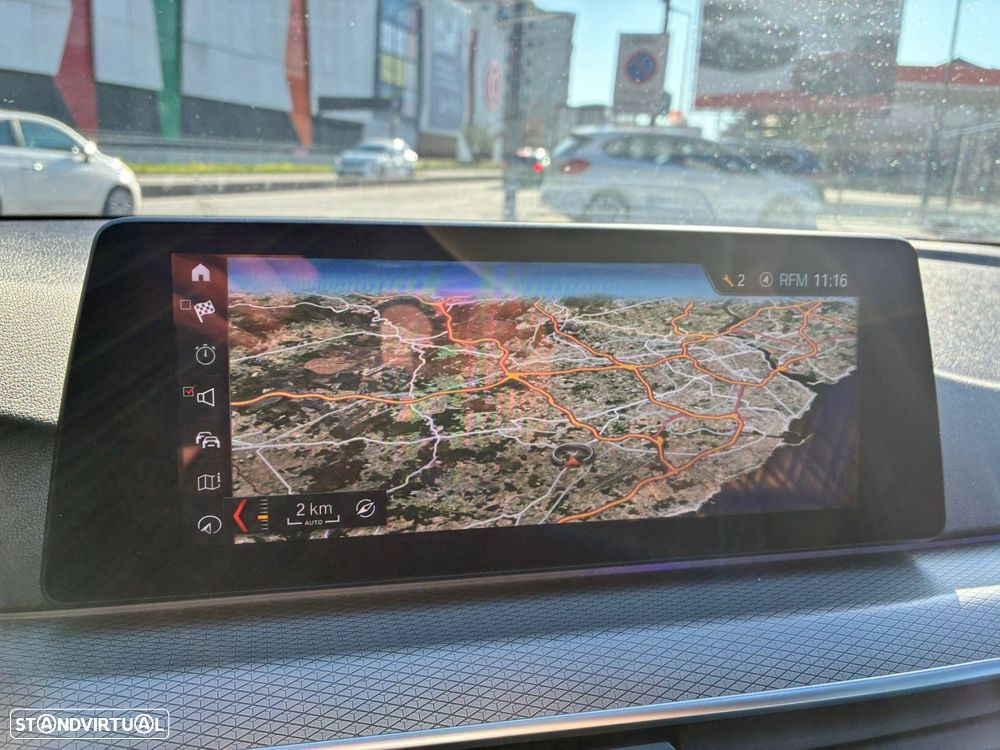 BMW 520 d Pack M Auto - 10