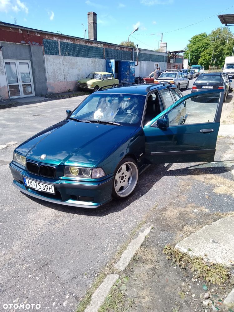 BMW Seria 3 - 1