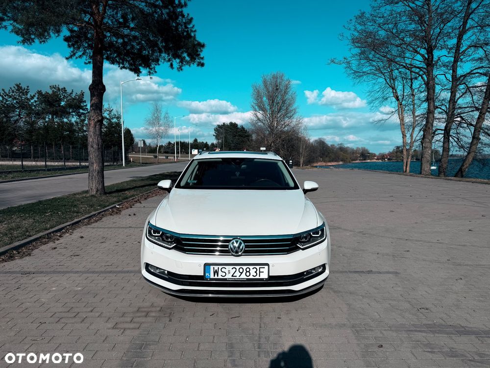 Volkswagen Passat - 4