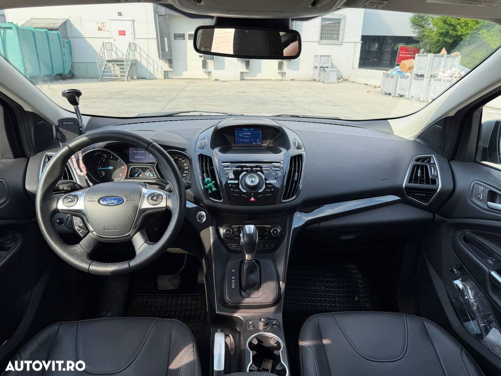 Ford Kuga 2.0 TDCi Powershift 4WD Titanium - 7
