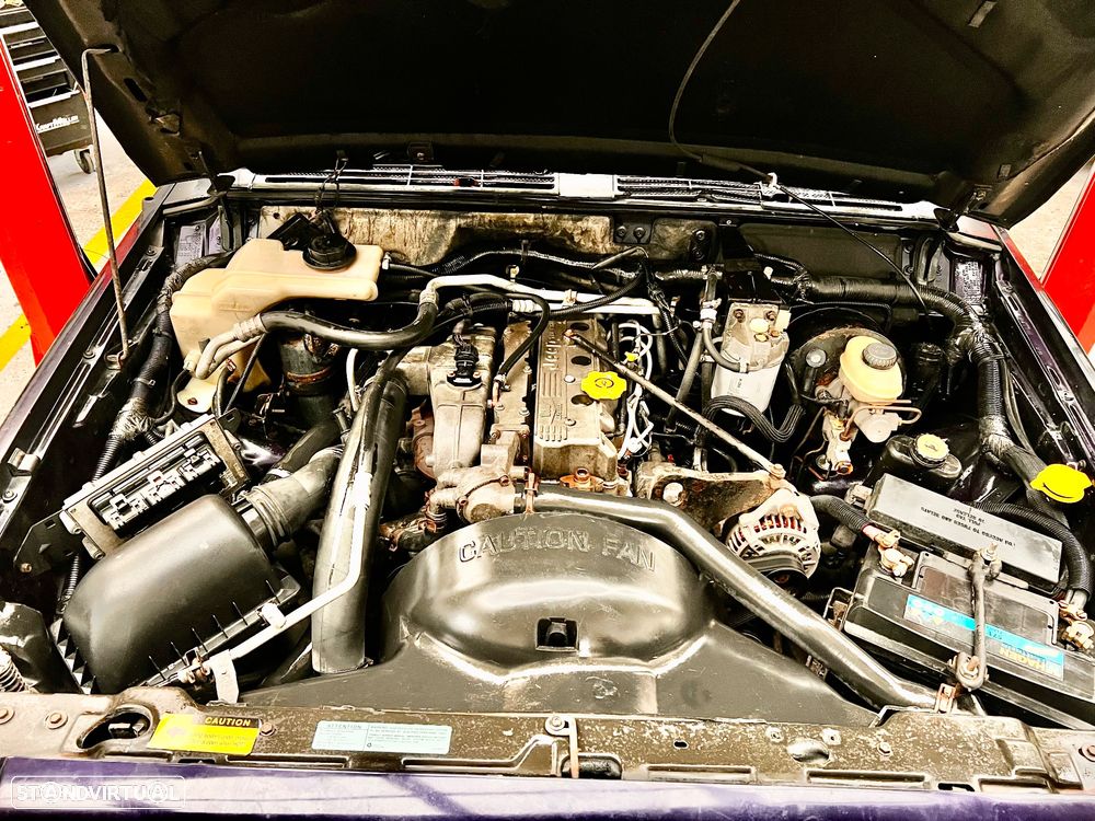 Jeep Cherokee 2.5 TD Sport - 12