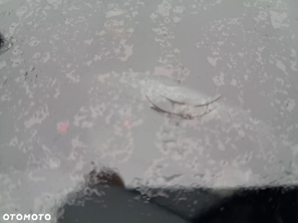 Hyundai i30 1.4 Base + - 15