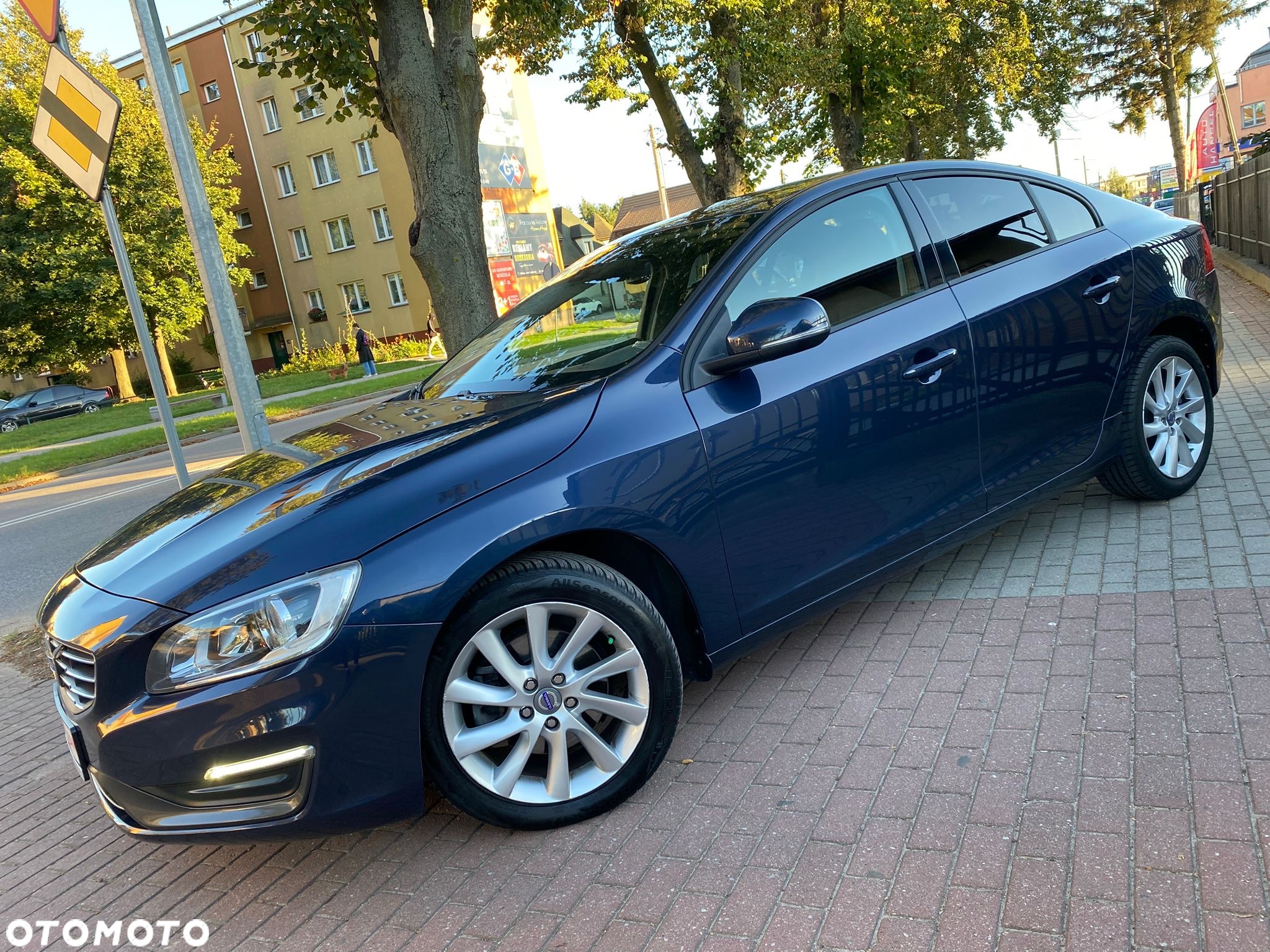 Volvo S60 D4 Drive-E Kinetic - 31
