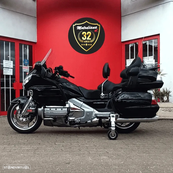 Honda Goldwing 1800 With Landing Gear