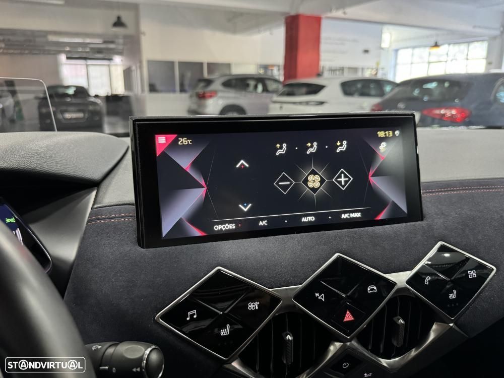 DS DS3 Crossback PureTech 130 Aut. INES DE LA FRESSANGE - 33