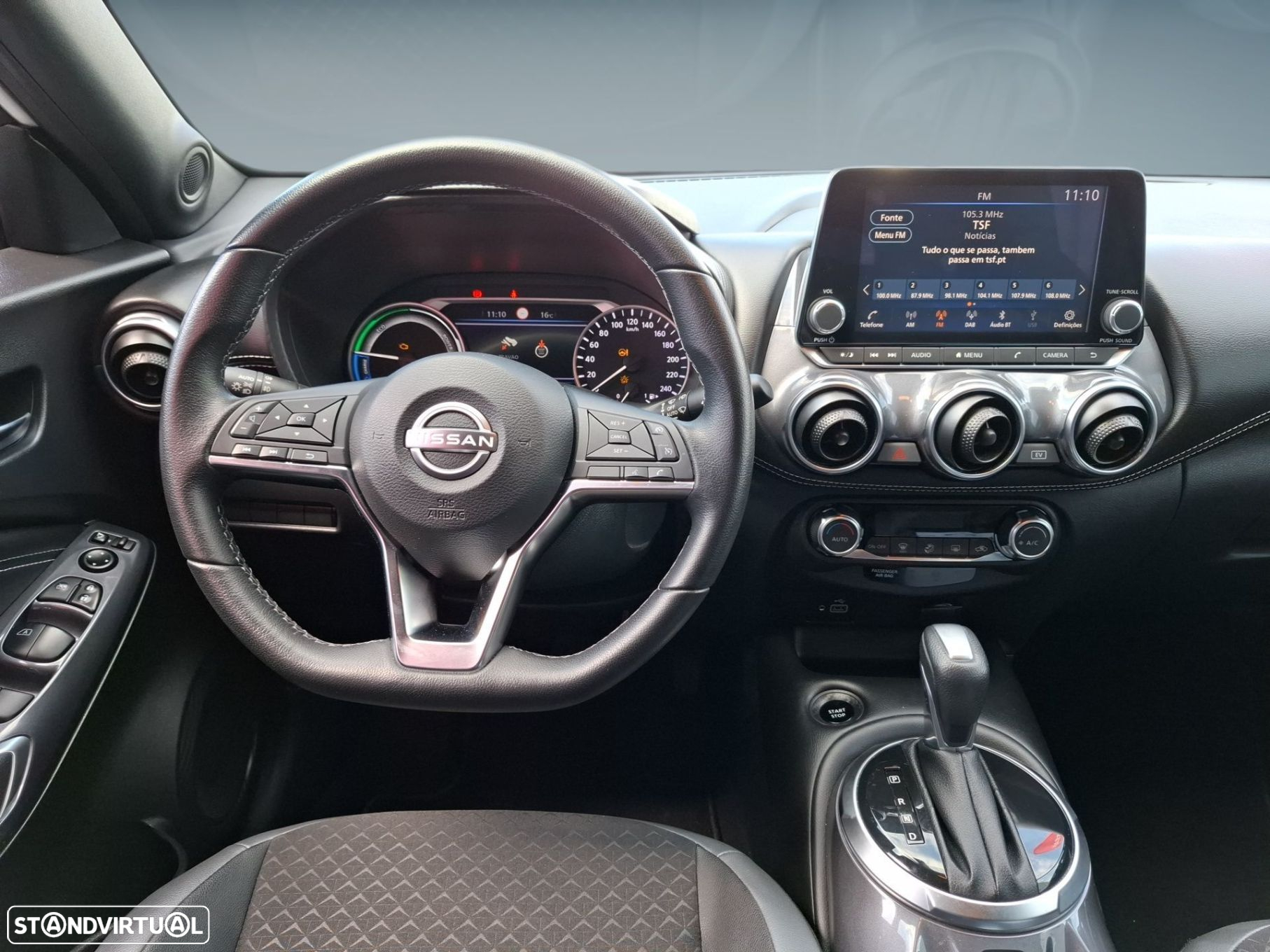 Nissan Juke 1.6 Hybrid N-Design Silver - 16