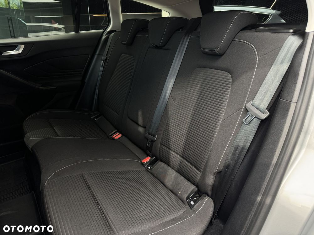 Ford Focus 1.0 EcoBoost mHEV Titanium X - 15