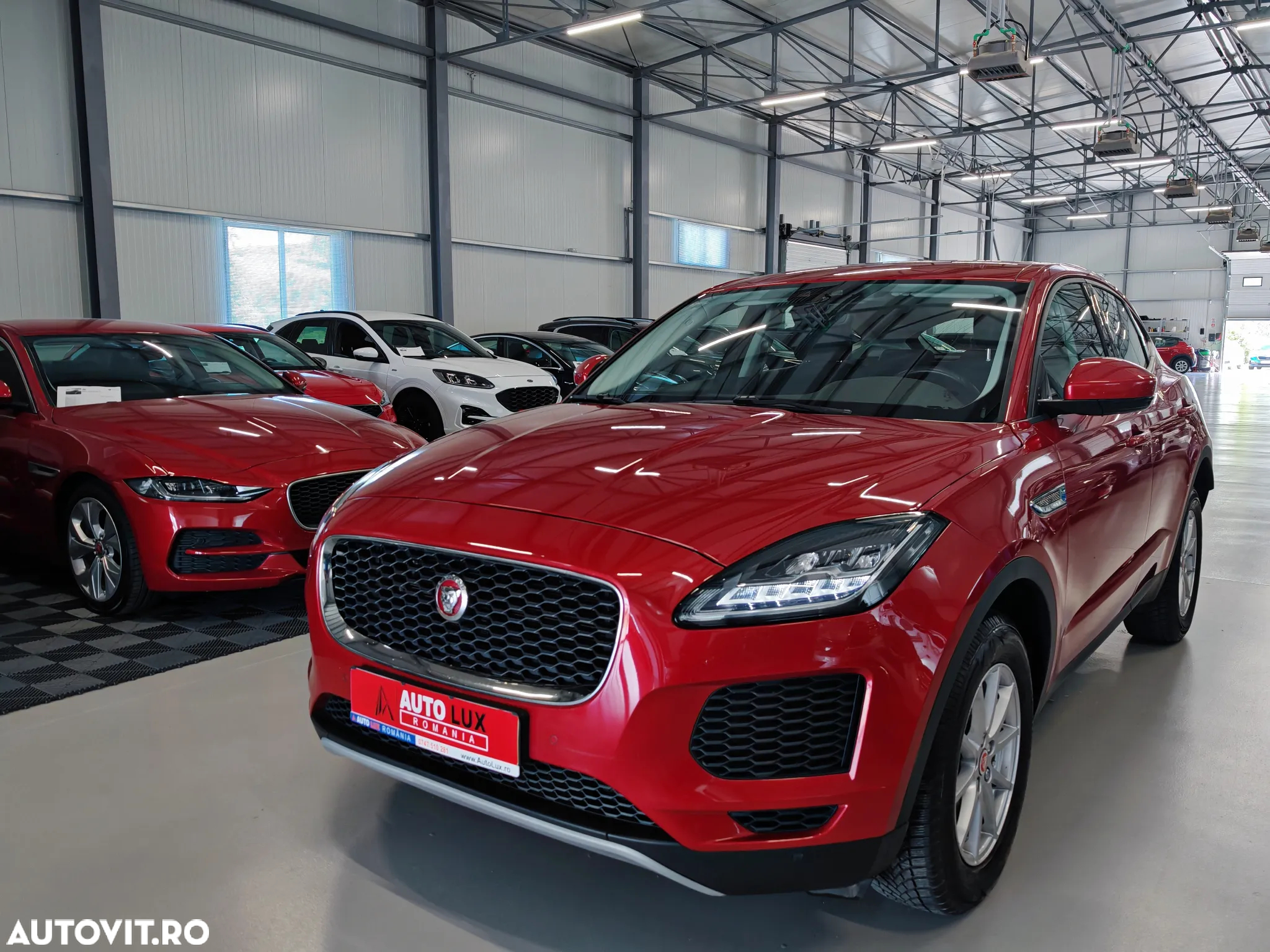 Jaguar E-Pace D150 - 27