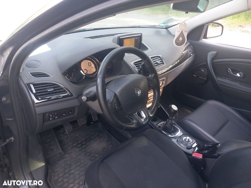 Renault Megane 1.5 dCI Privilege - 6