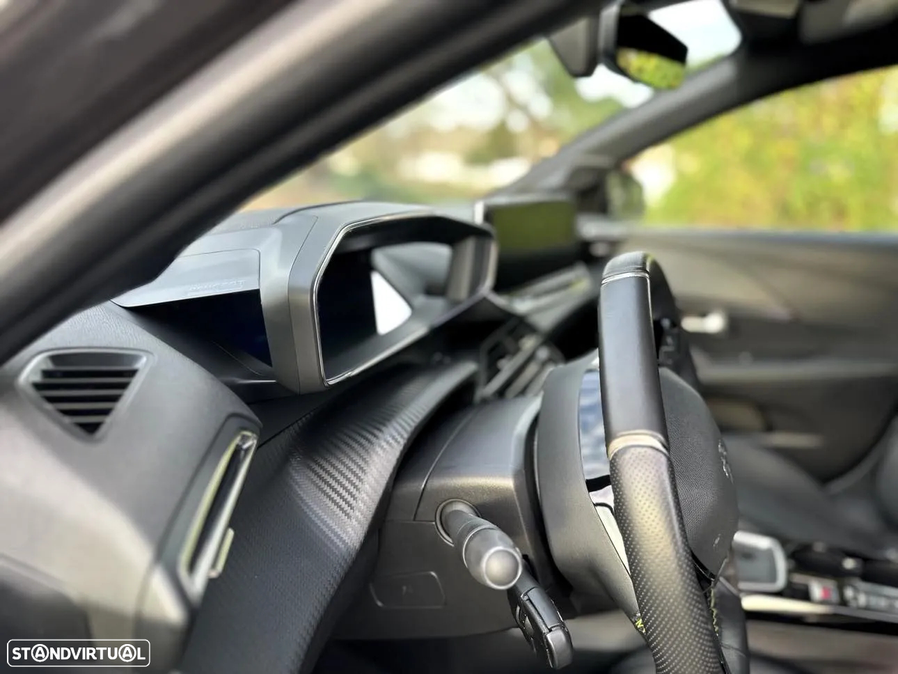 Peugeot 208 1.2 PureTech GT - 22