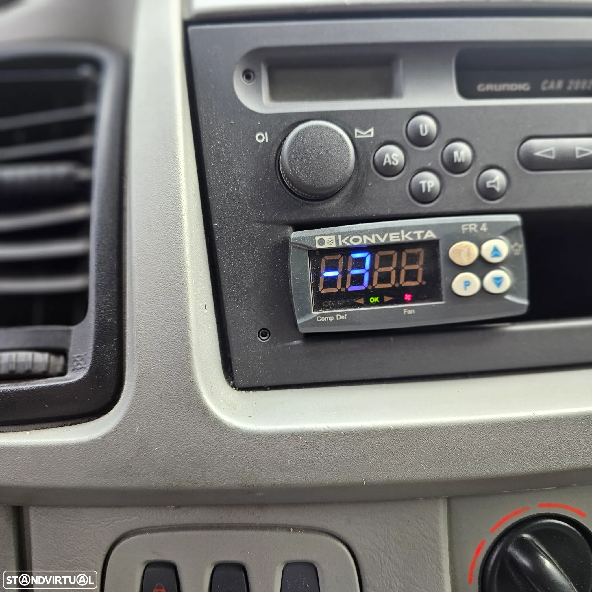 Opel Vivaro frigorífica - 23