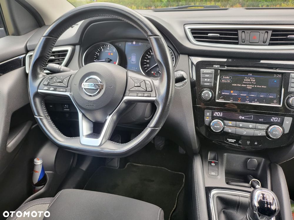 Nissan Qashqai 1.3 DIG-T N-WAY - 22