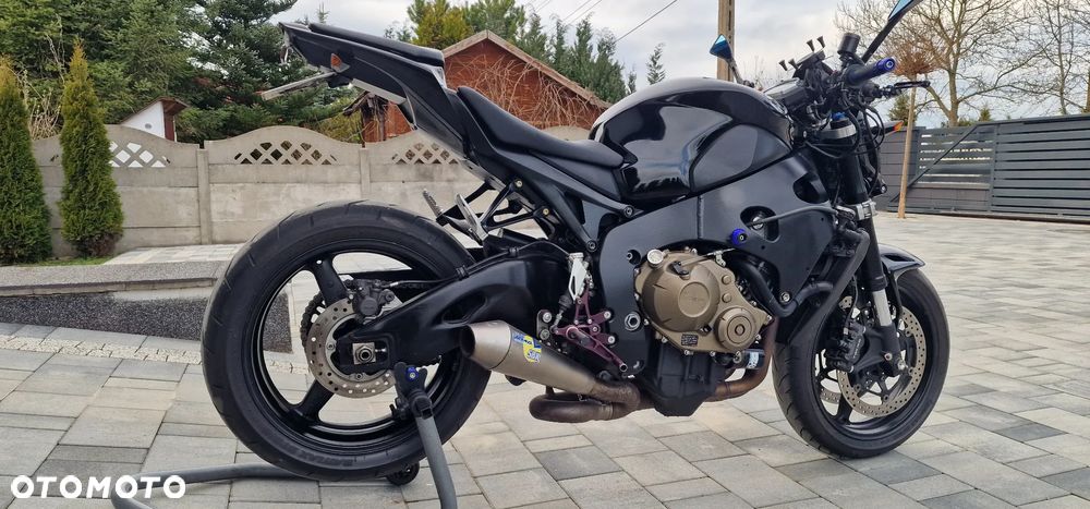 Honda CBR - 4