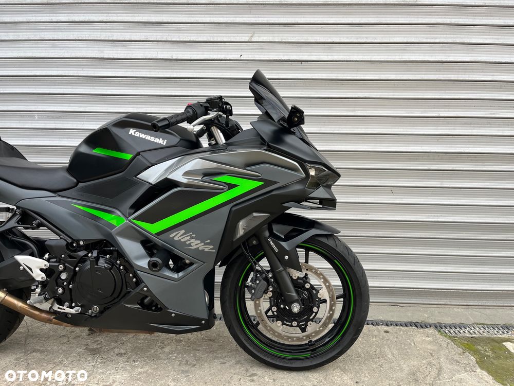 Kawasaki Ninja - 6