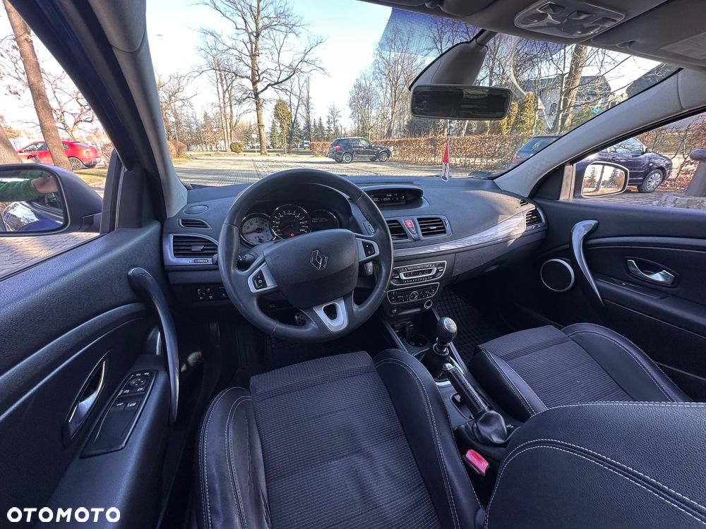 Renault Megane 1.9 dCi FAP Dynamique - 16