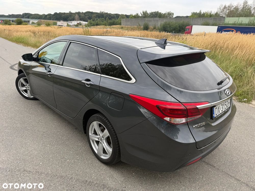 Hyundai i40 Kombi blue 1.7 CRDi Style - 2