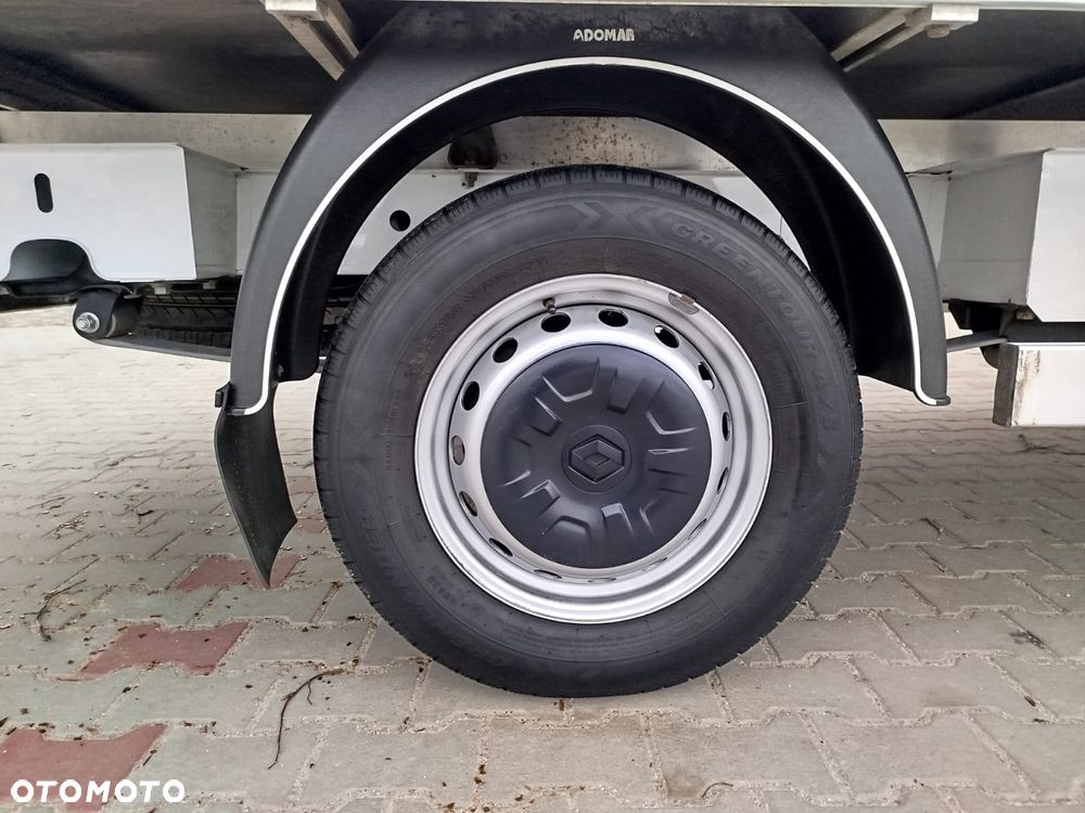 Renault Master - 32