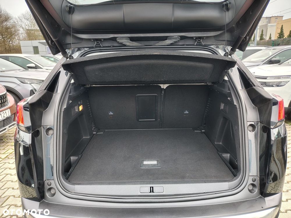 Peugeot 3008 1.2 PureTech GPF Allure S&S - 13