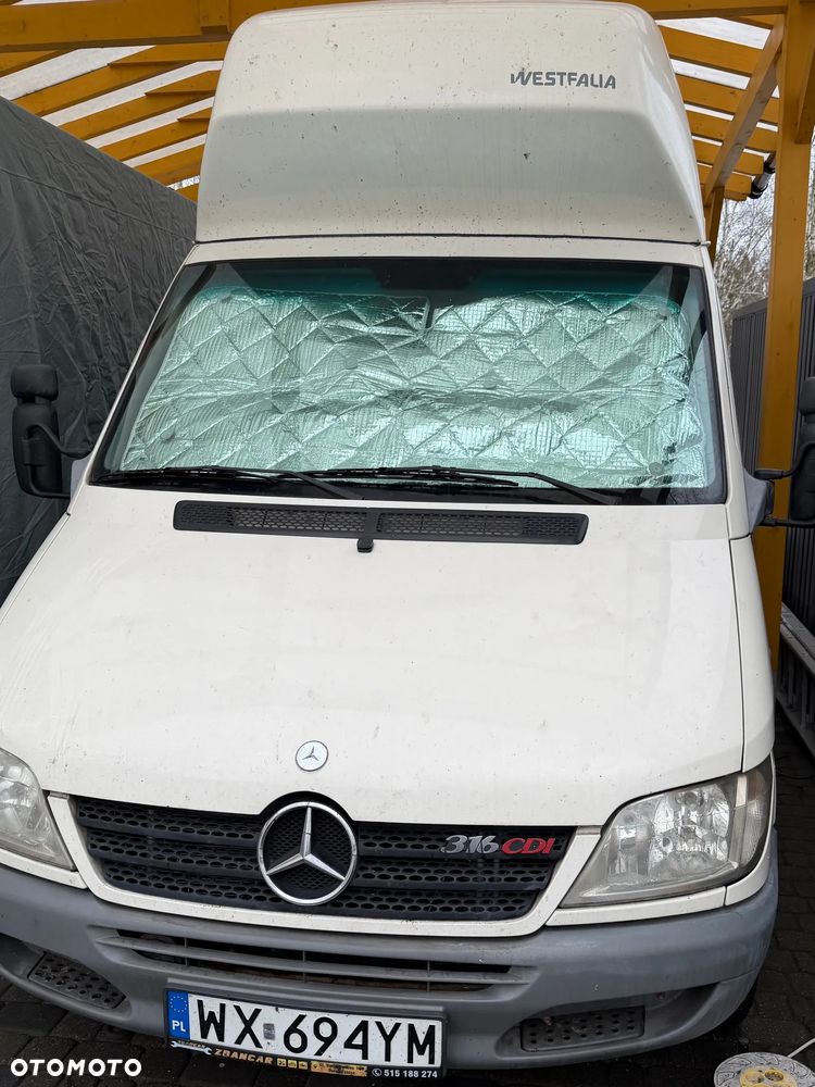 Mercedes-Benz Sprinter - 2