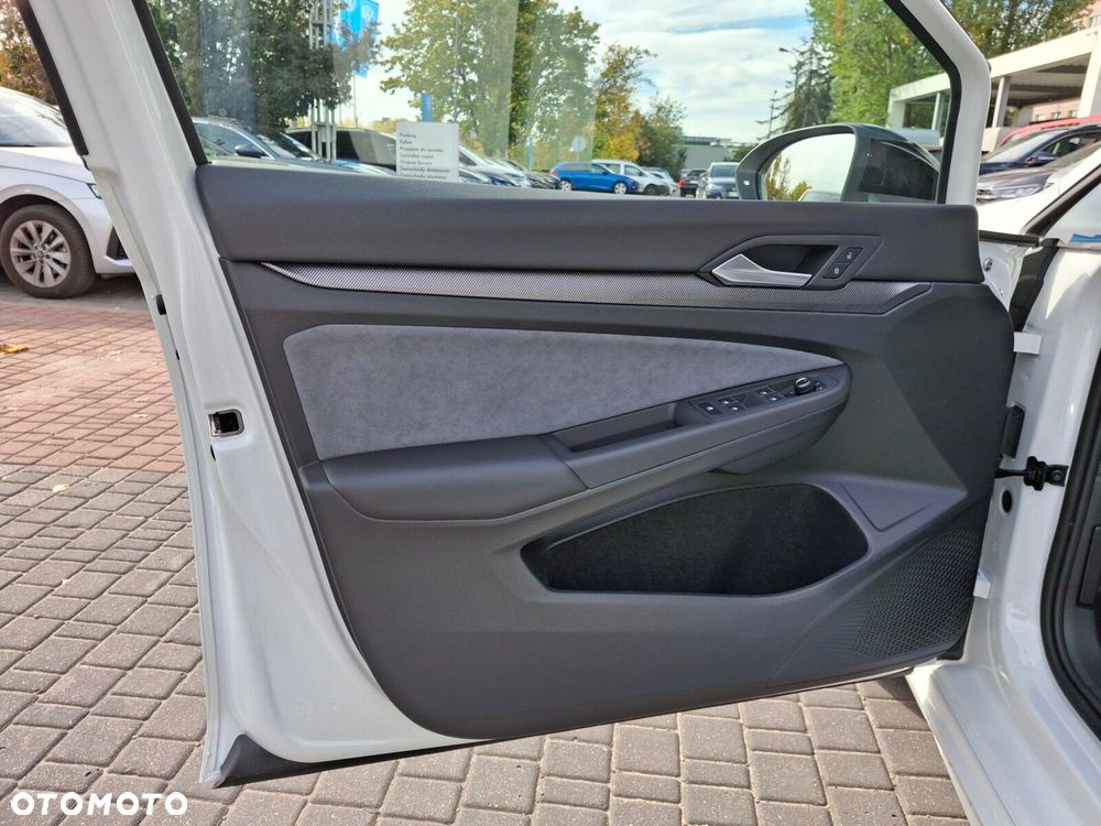 Volkswagen Golf Variant 2.0 TSI 4Motion R - 11