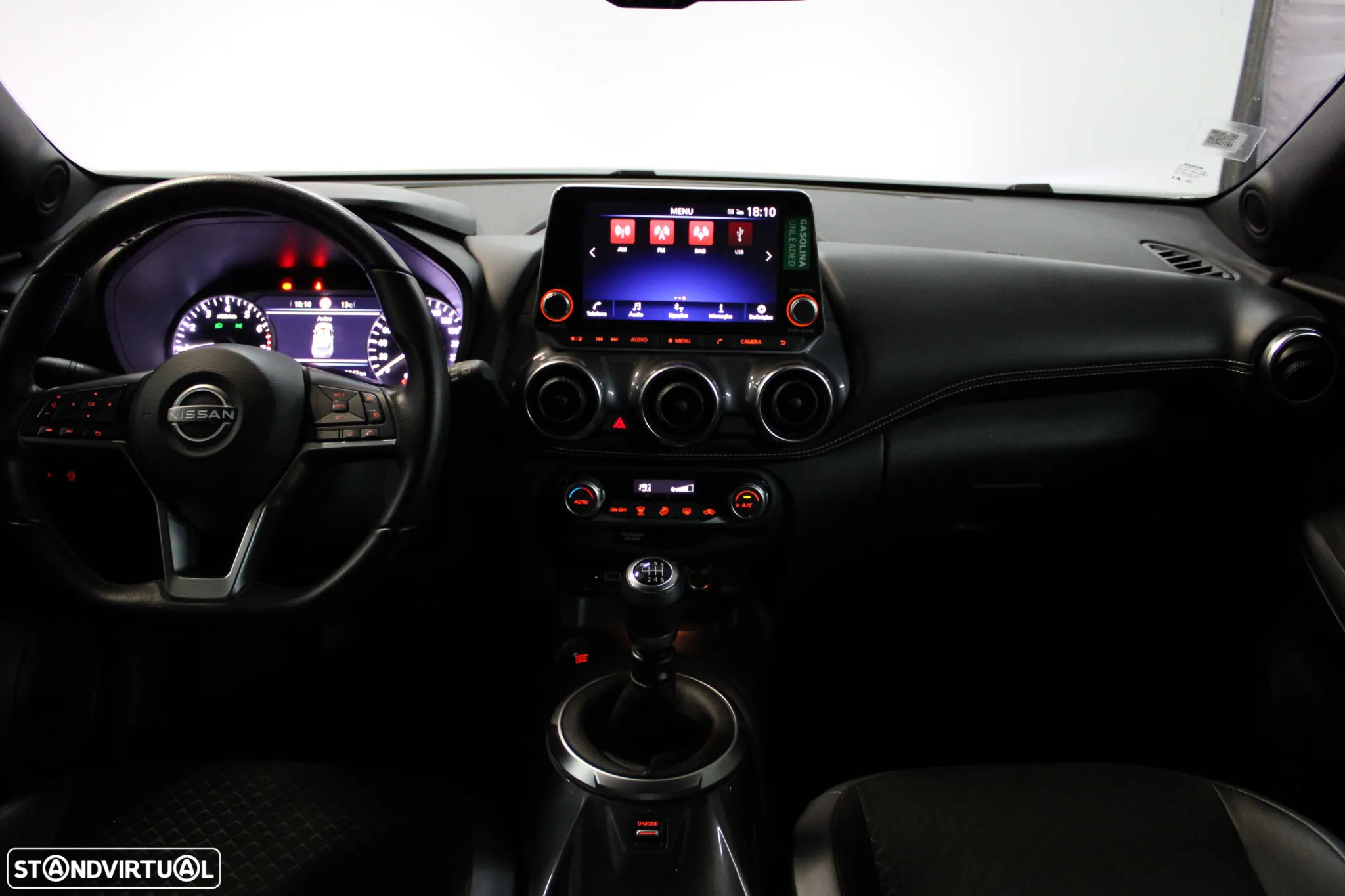 Nissan Juke 1.0 DIG-T N-Connecta - 9