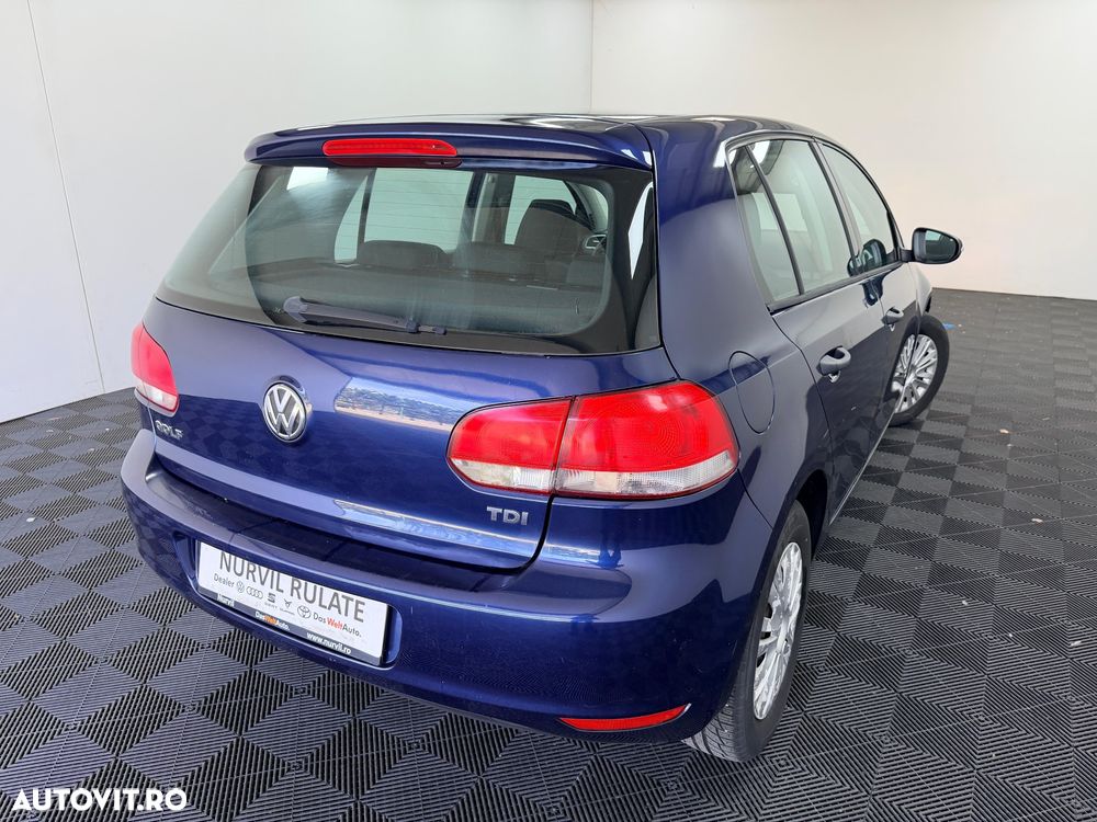 Volkswagen Golf 1.6 TDI DPF Trendline - 16