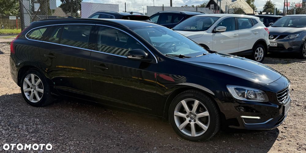 Volvo V60 D4 Drive-E Momentum - 31