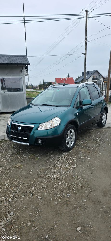 Fiat Sedici - 1