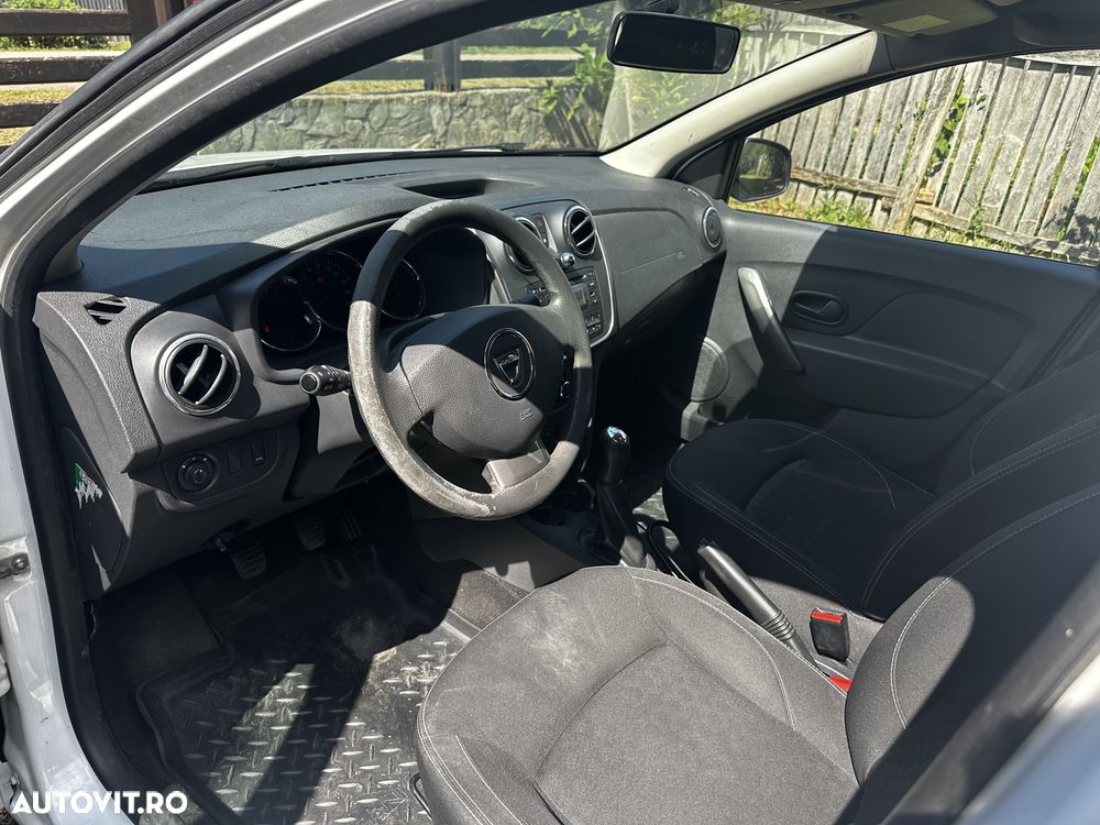 Dacia Logan 0.9 90CP Laureate - 6