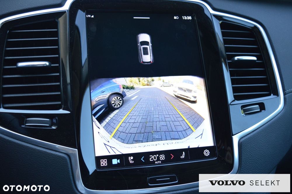 Volvo XC 90 - 23
