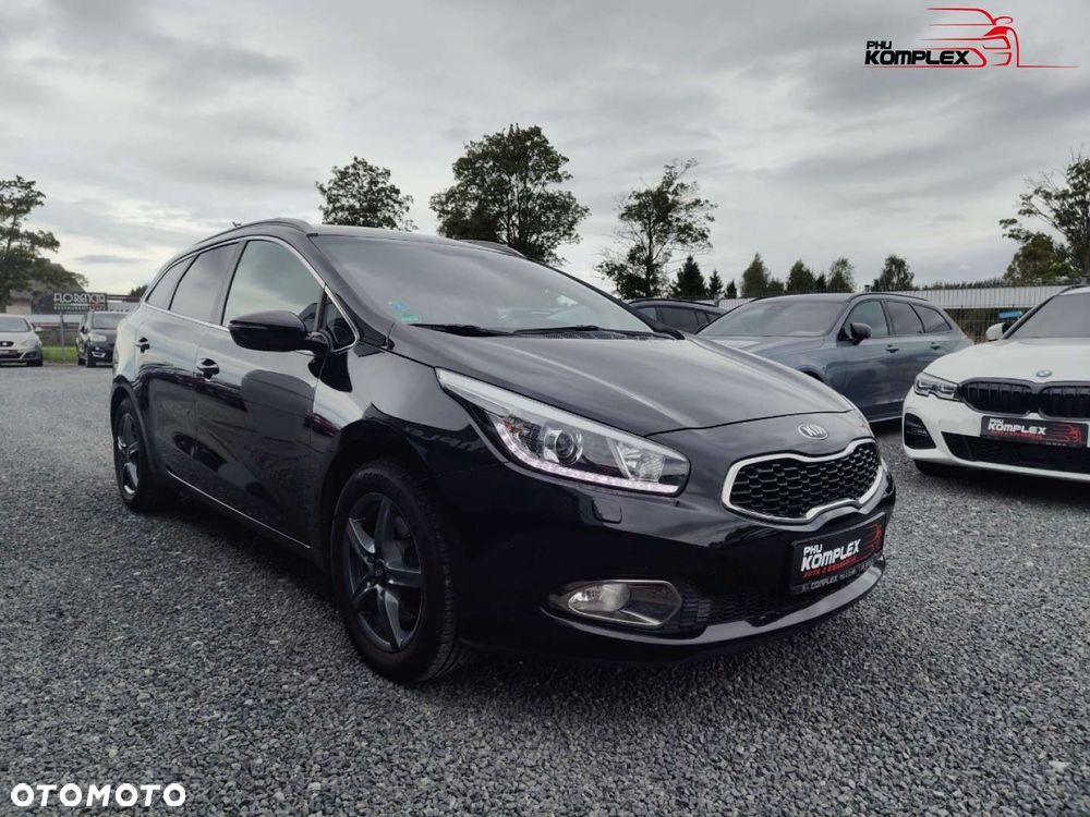 Kia Ceed - 4