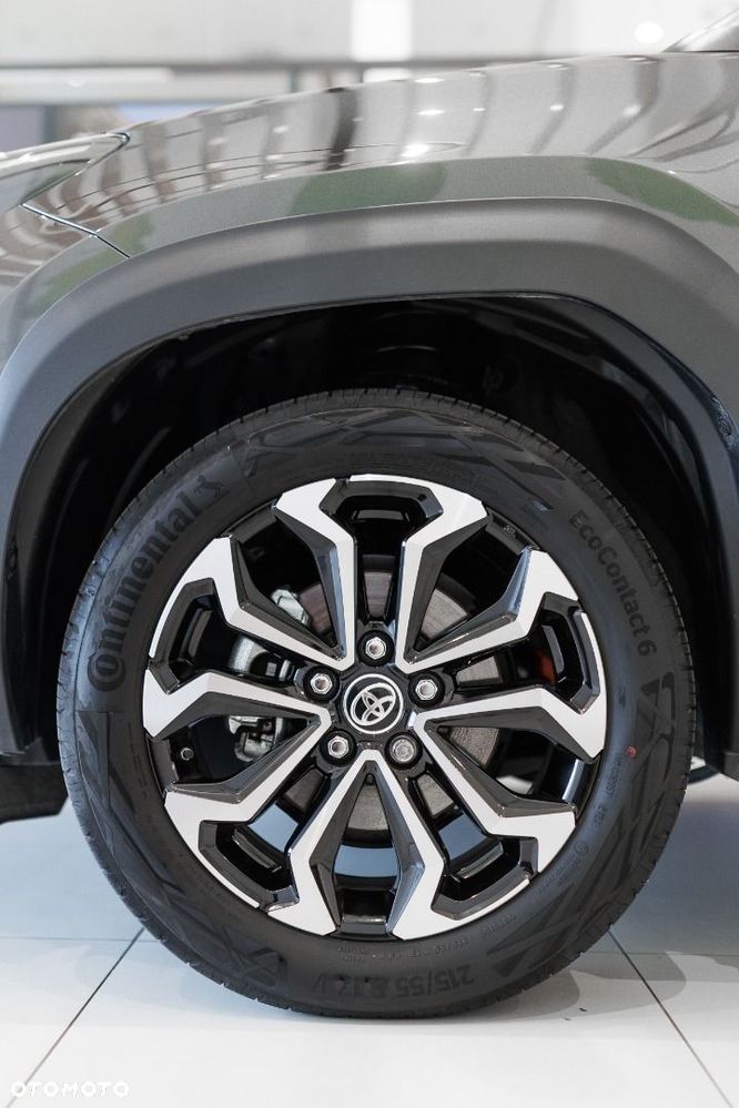 Toyota Yaris Cross - 24