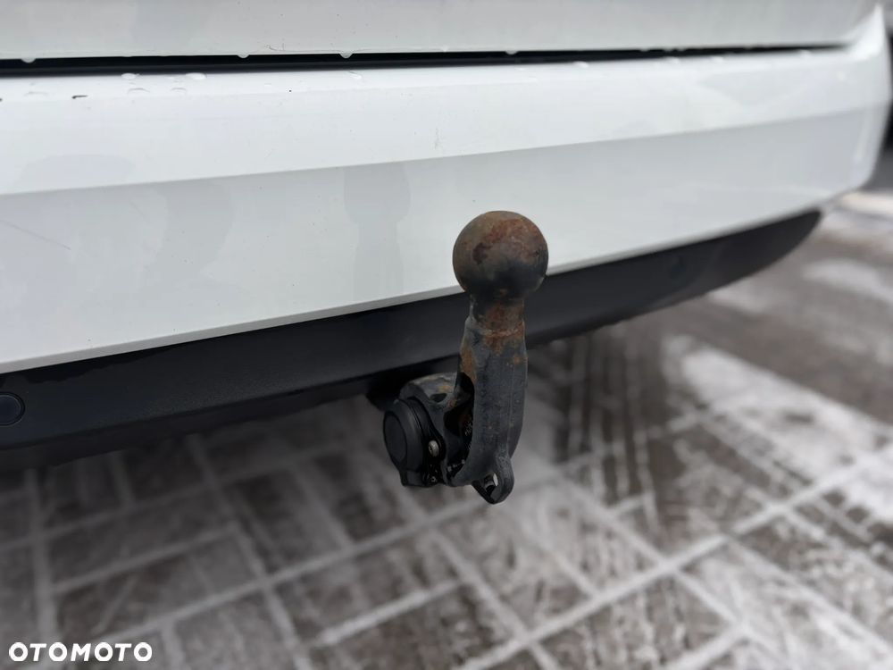 Renault Megane 1.2 Energy TCe Limited - 6