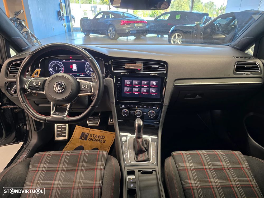 VW Golf GTI 2.0 TSI OPF DSG Performance - 27