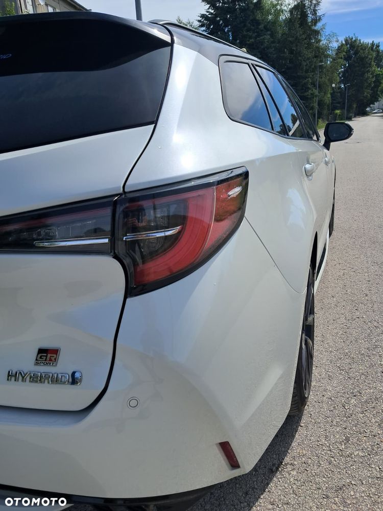 Toyota Corolla 2.0 Hybrid GR Sport - 9