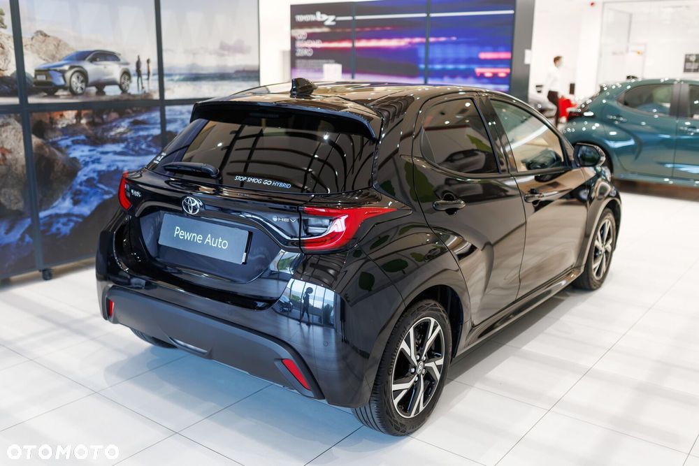 Toyota Yaris Hybrid 1.5 Style - 21