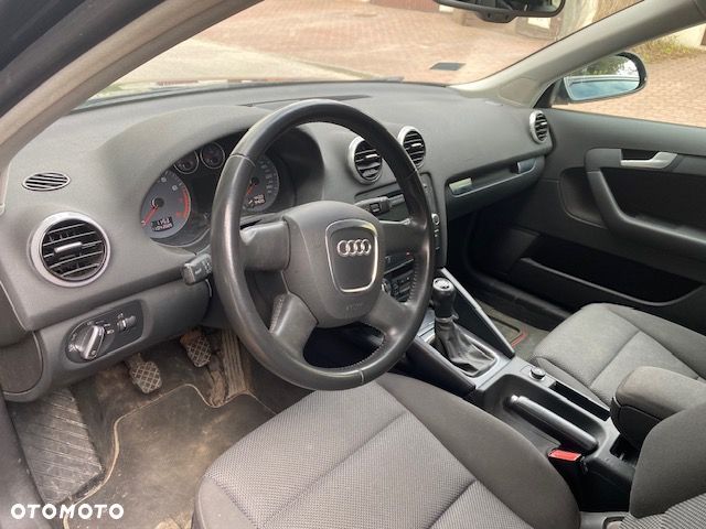 Audi A3 Sportback - 5
