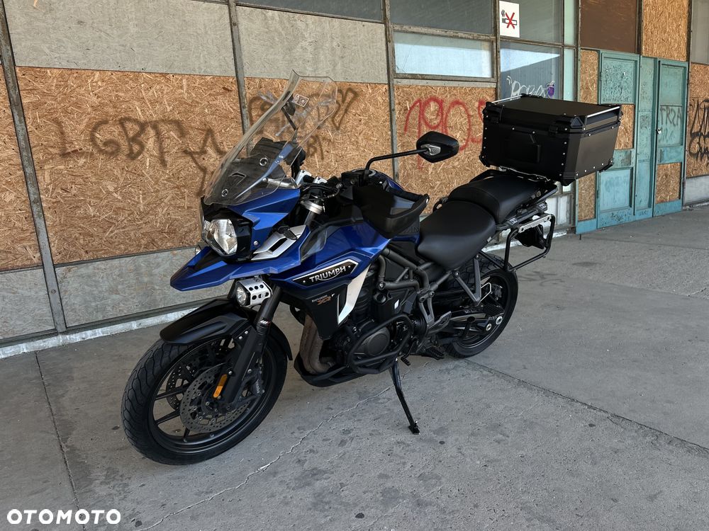 Triumph Tiger - 16