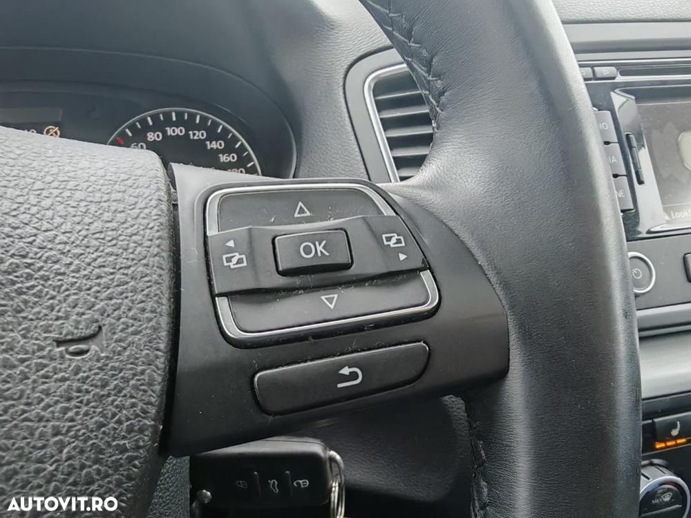 Volkswagen Sharan 2.0 TDI DPF Highline - 21