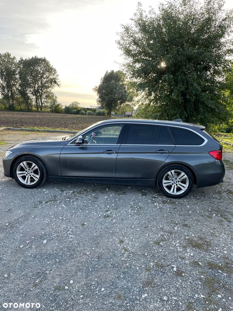 BMW Seria 3 318d Blue Performance Sport Line - 4