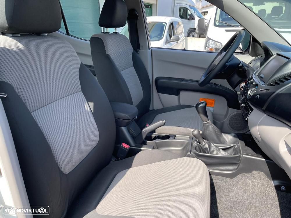 Mitsubishi L200 L200 2.5 DI-D 4WD(136CV) - 14