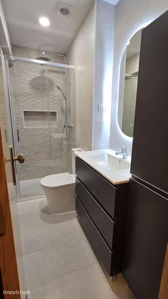 Quarto novo em Carnide - Grande imagem: 4/9