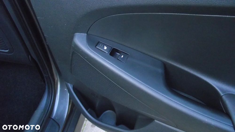 Hyundai Tucson 1.6 GDI BlueDrive Design 2WD - 19