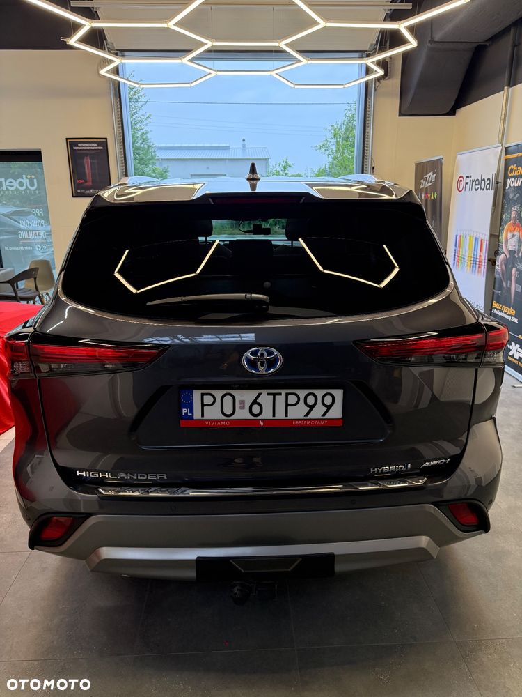 Toyota Highlander 2.5 Hybrid Executive Style - 14