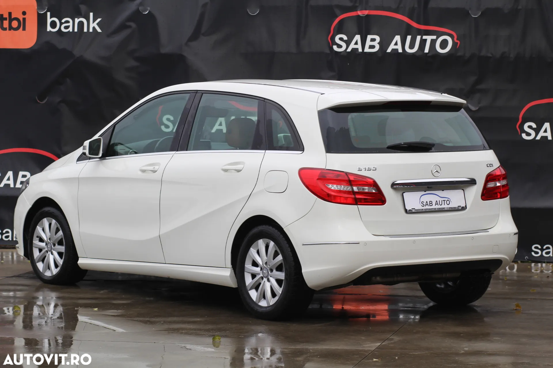 Mercedes-Benz B 180 CDI - 14