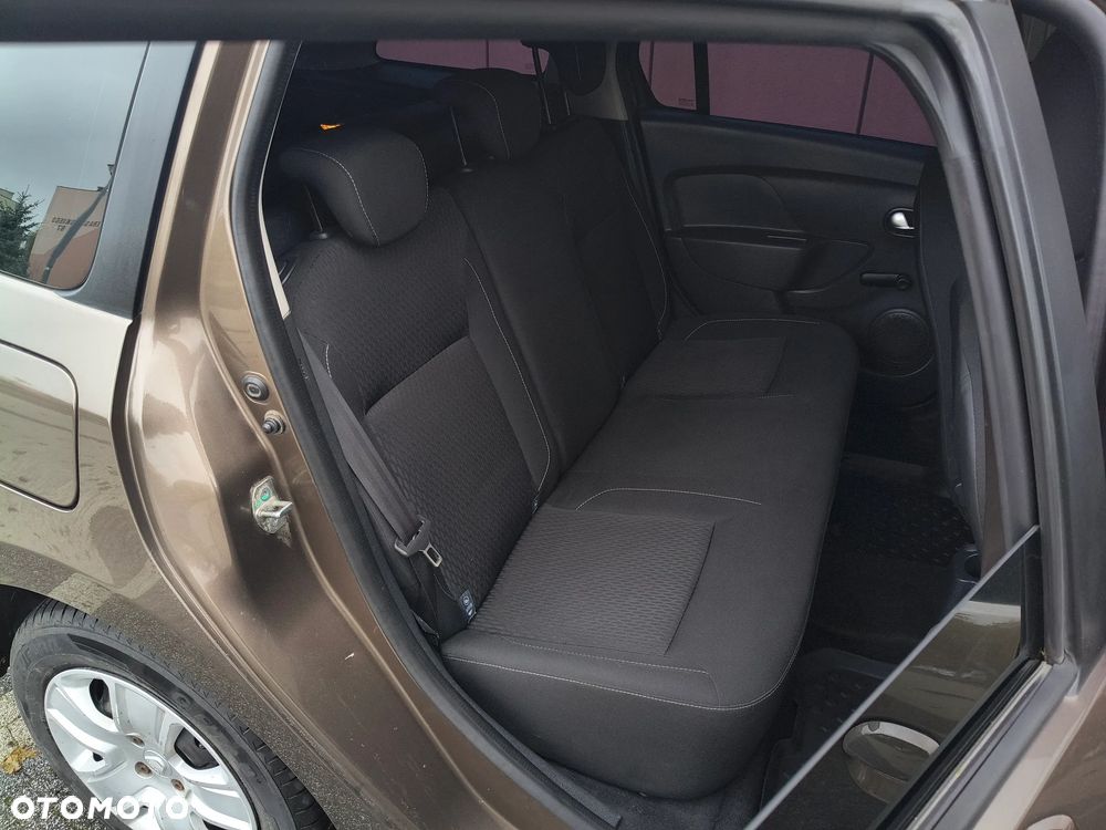 Dacia Logan TCe 90 Prestige - 19