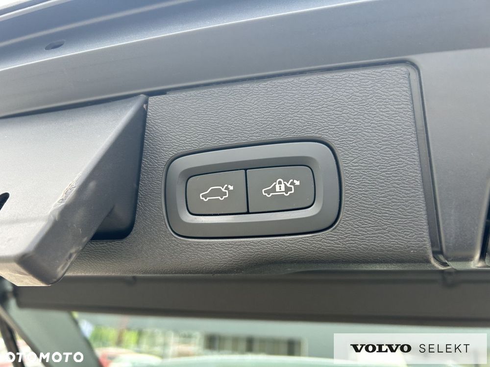 Volvo XC 60 - 24