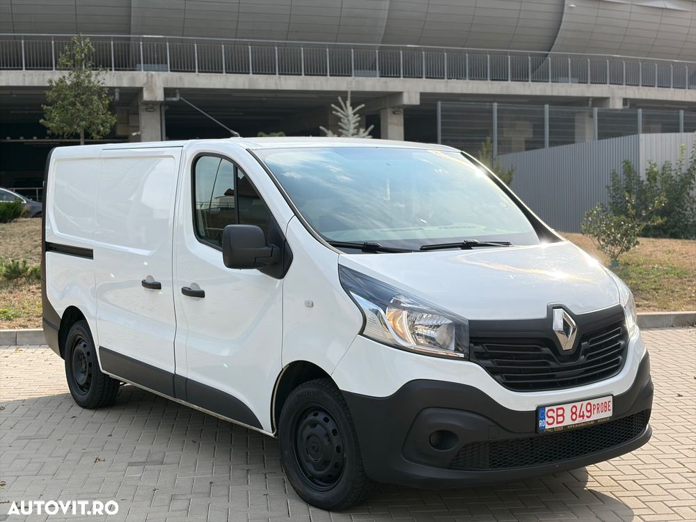 Renault Trafic - 2